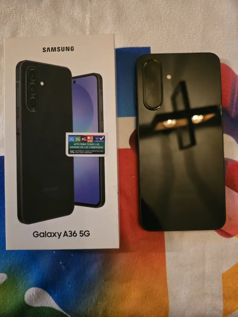 Samsung Galaxy A36 5G con caja original - 2