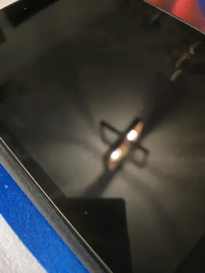 iPad Mini 3 (Cellular + WiFi) con detalle - miniatura 2