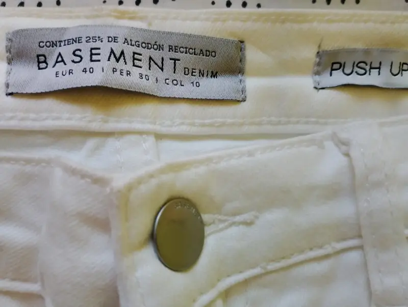 Pantalón blancos Basement Push Up para mujer - 2