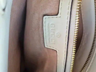 Bolso Gucci blanco con asa de bambú - miniatura 4