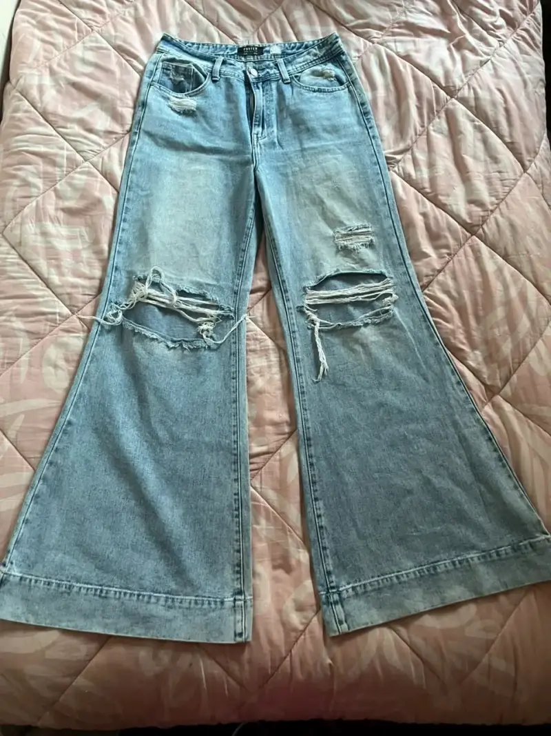 Jeans acampanados desgastados Foster para mujer - 3
