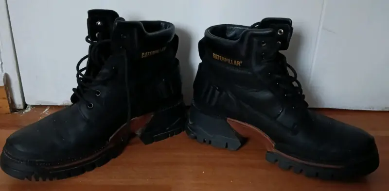 Botas Caterpillar negras de cuero para mujer 39 - 4