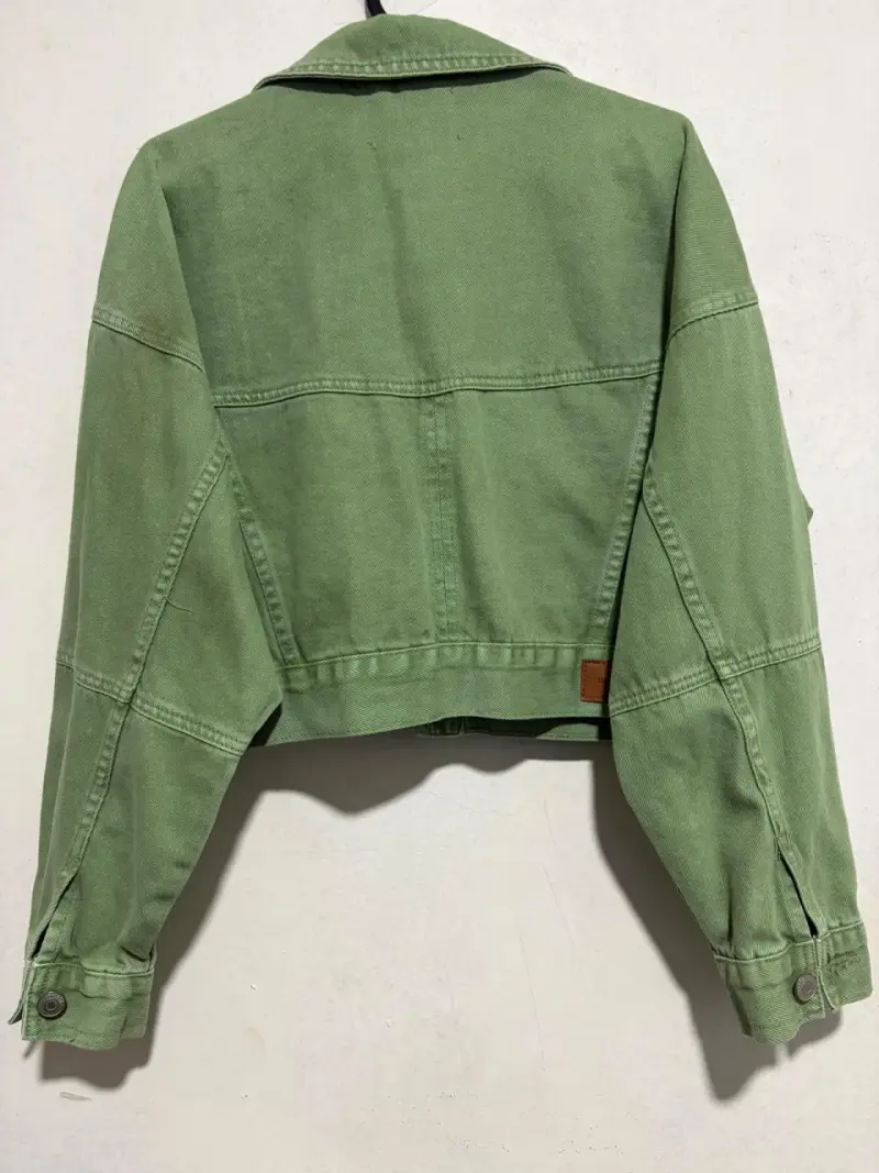 Chaqueta corta verde de mezclilla Opposite - 2