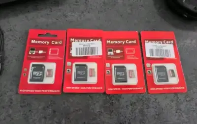 Tarjeta de Memoria MicroSD con Adaptador 128GB - miniatura 1