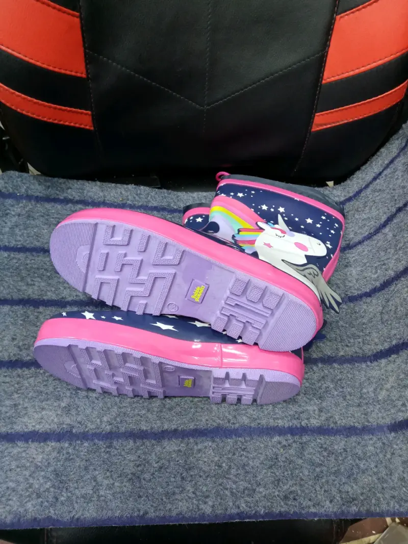 Botas de lluvia infantiles con diseño de unicornio - 3