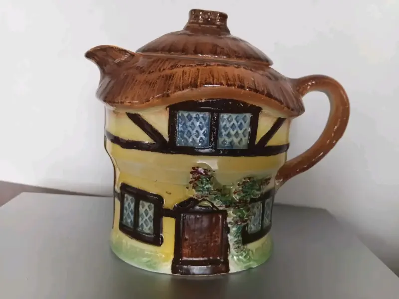 Tetera de cerámica estilo casa de campo - 1