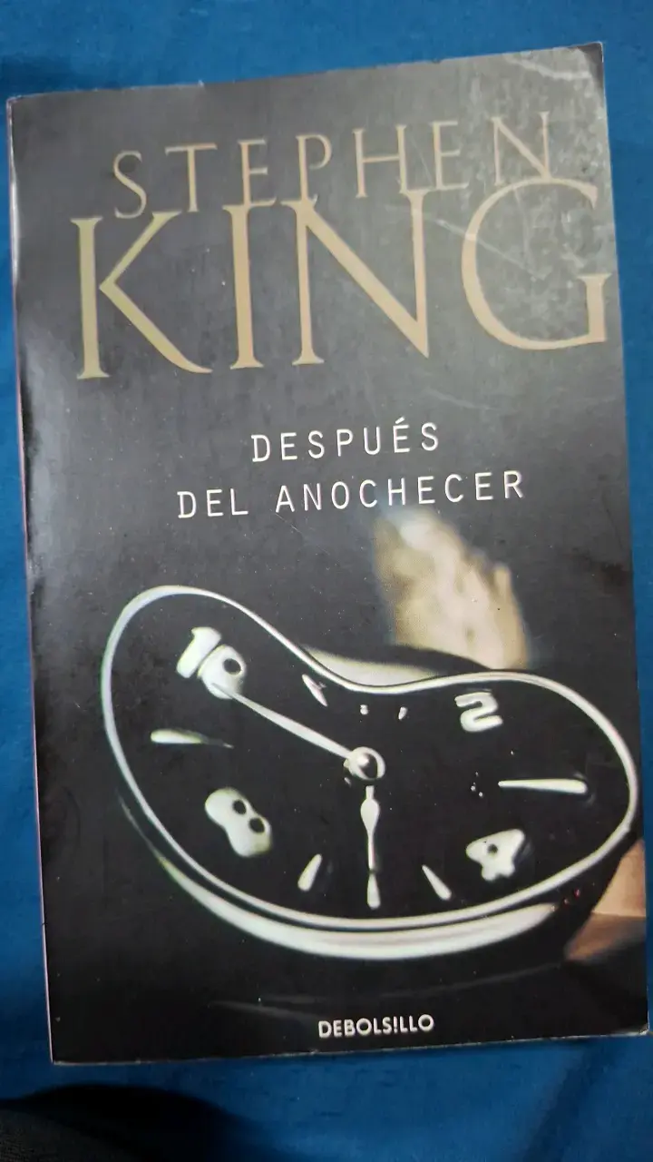 Libro 'Después del Anochecer' de Stephen King - 1