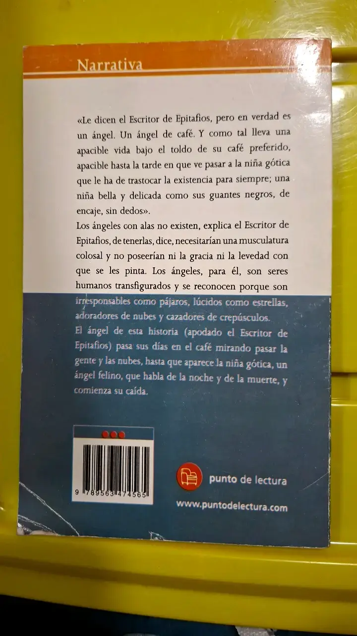 Libro 'El Escritor de Epitafios' - 2