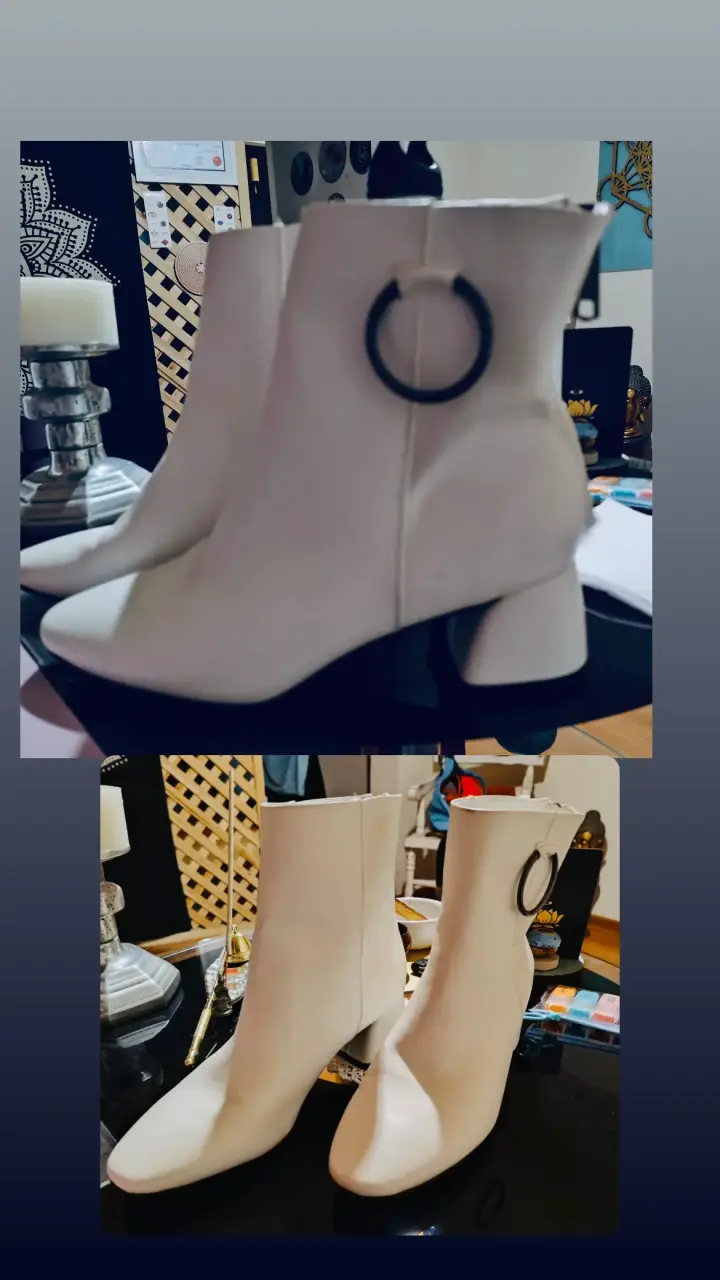Botines blancos de tacón con detalle metálico - 3