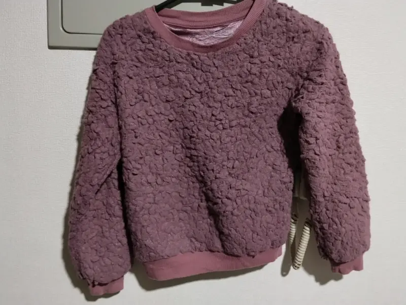 Suéter de felpa morado para mujer - 1
