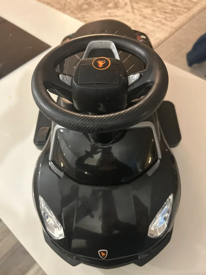 Auto Lamborghini a batería con luz y acelerador - 3