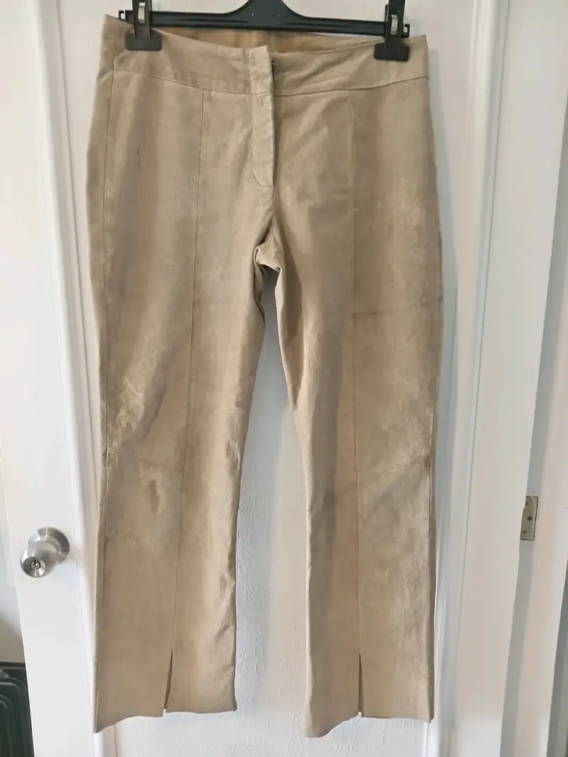 Pantalón beige de gamuza mujer talla 40 - 1