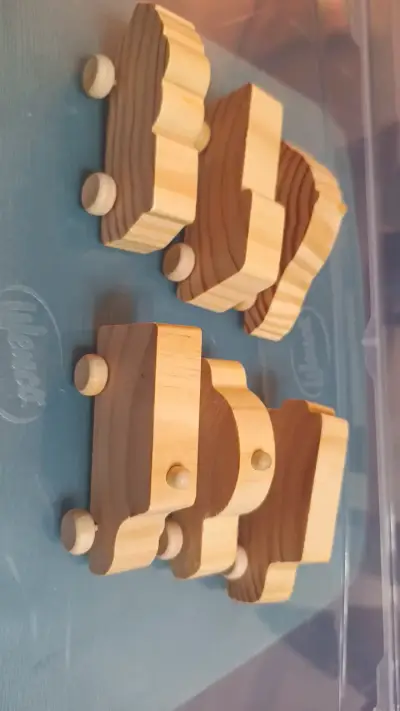 Set de autos de madera para niños - miniatura 1