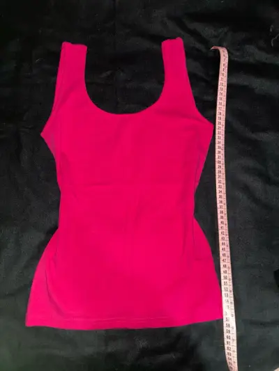Polera sin mangas fucsia Alaniz - miniatura 2