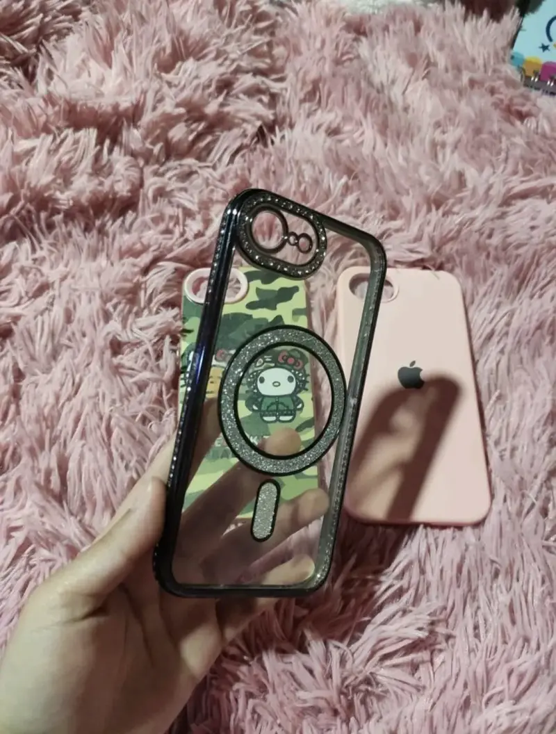 Set de 3 carcasas para iPhone 16e con diseño - 4