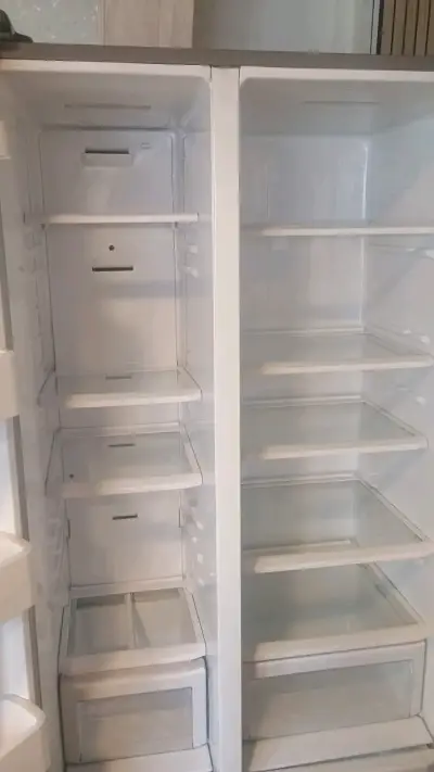 Refrigerador Samsung 2 Puertas,buen estado - miniatura 3