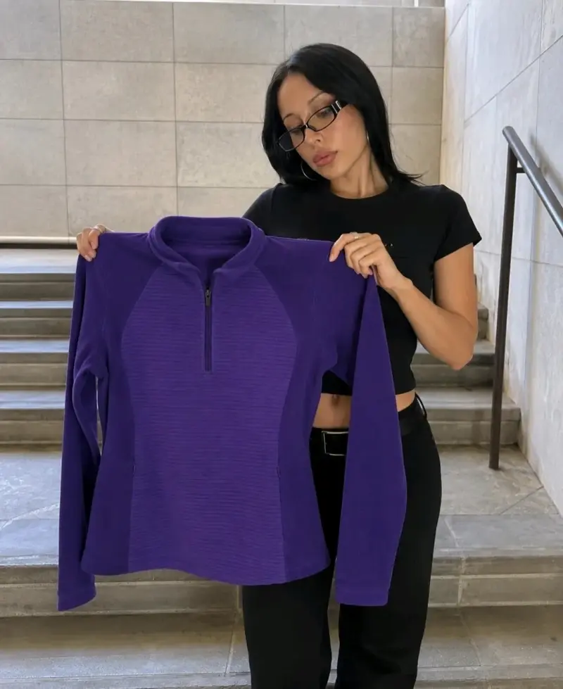 Polerón morado para mujer con cierre - 2
