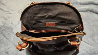 Bolso de cuero marrón elegante - miniatura 2