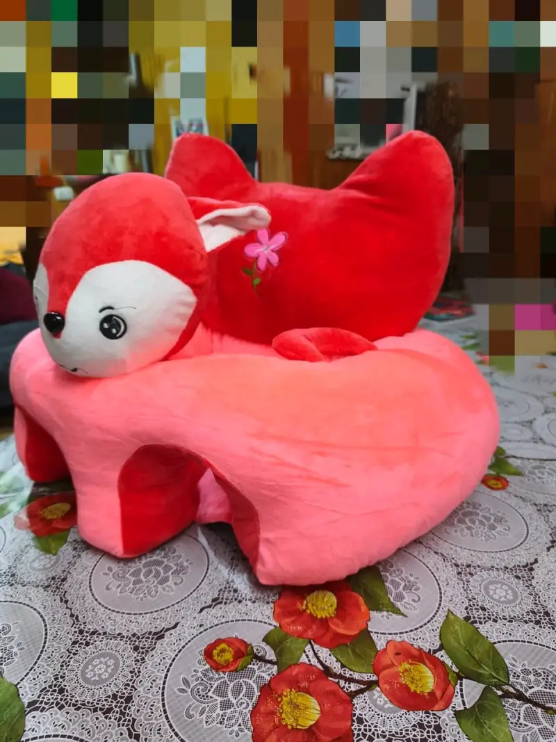 Sillón infantil de peluche rojo para niños - 2