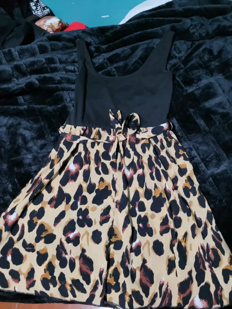 Vestido con estampado animal print