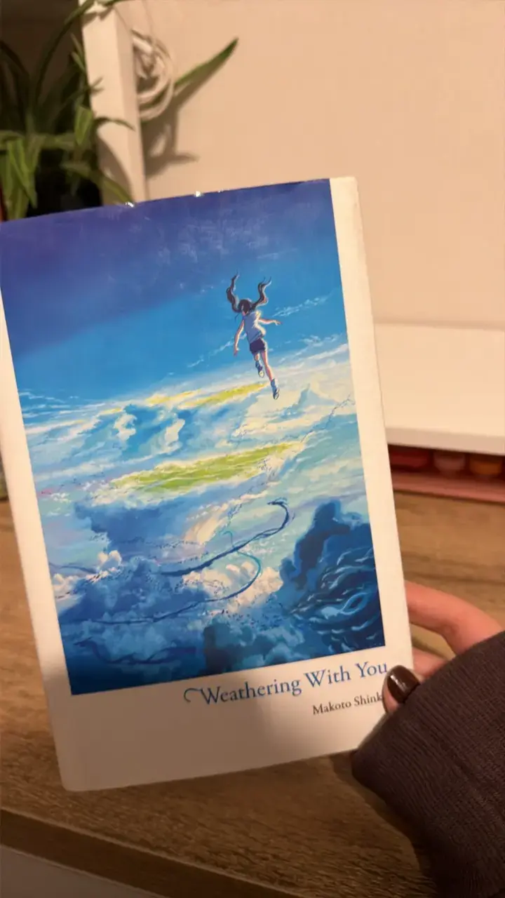 Libro 'Weathering With You' de Makoto Shinkai - 1