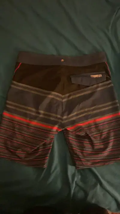 Shorts de baño Surflex rayados para hombre - miniatura 2