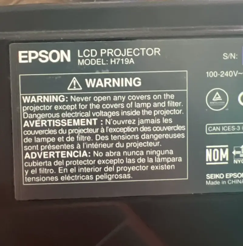 Epson PowerLite S31+ | 3200 Lúmenes | Solo 257 Hor - 3