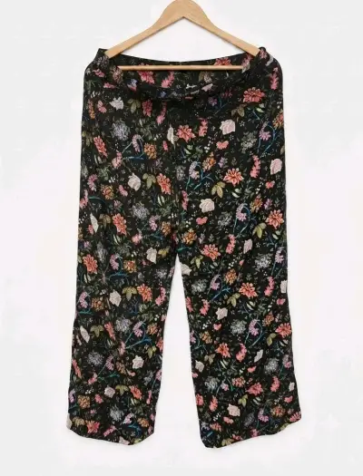 Pantalones anchos con estampado floral - miniatura 2