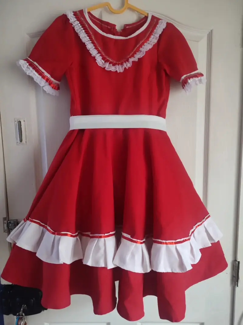 Vestido de cueca más falso con encajes y volantes - 1