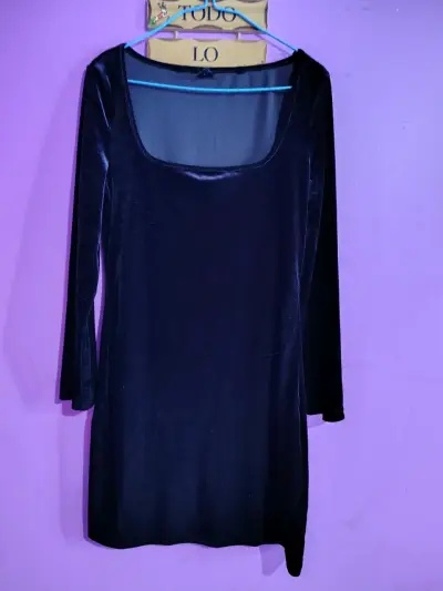 Ropa usada de mujer - miniatura 4