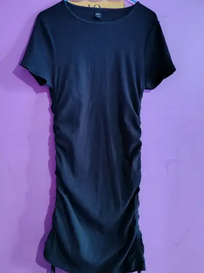 Ropa usada de mujer - miniatura 5
