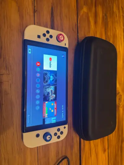Consola Nintendo Switch con Joy-Con personalizados - miniatura 1