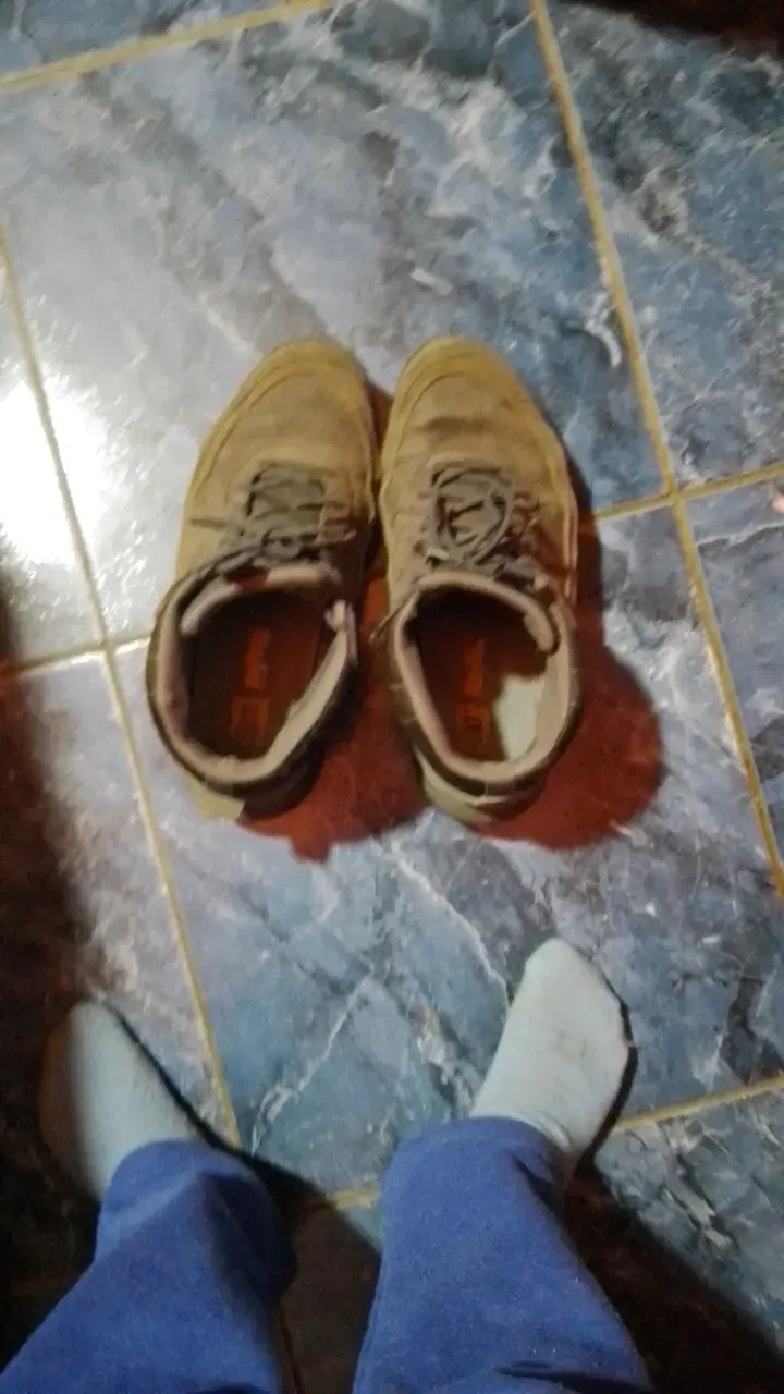 Botas de trabajo Caterpillar marrones usadas - 1