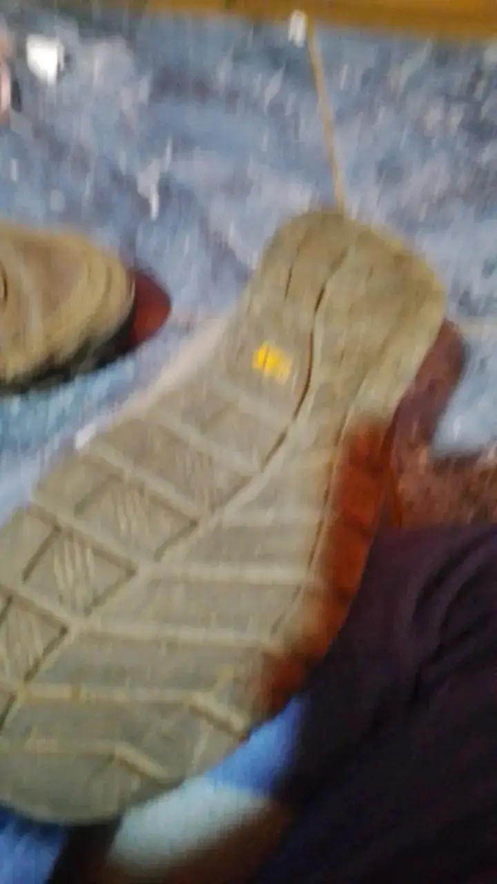 Botas de trabajo Caterpillar marrones usadas - 4