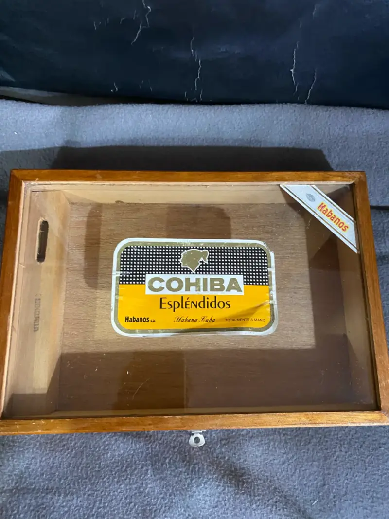 Caja de madera para puros Cohiba Espléndidos - 1