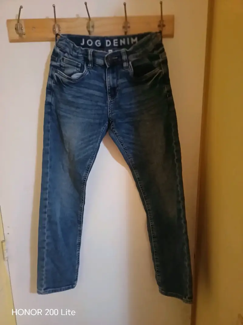 Jeans acampanados de mezclilla talla 10 - 12 - 3