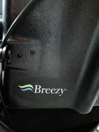 Silla de ruedas reclinable Breezy negra Relax 2 - miniatura 5