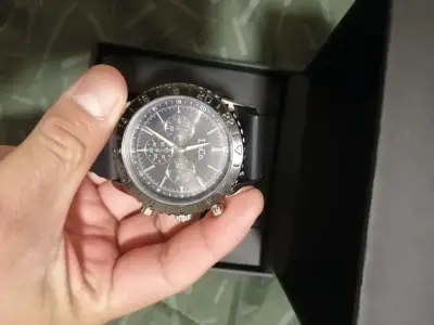 Reloj cronógrafo negro L&Co con correa de silicona - miniatura 6