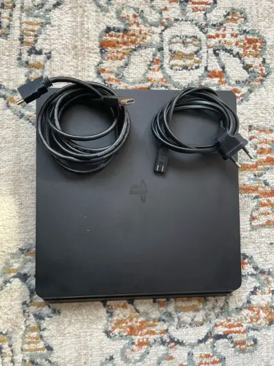 Pack PS4 con control y 4 juegos populares - miniatura 4