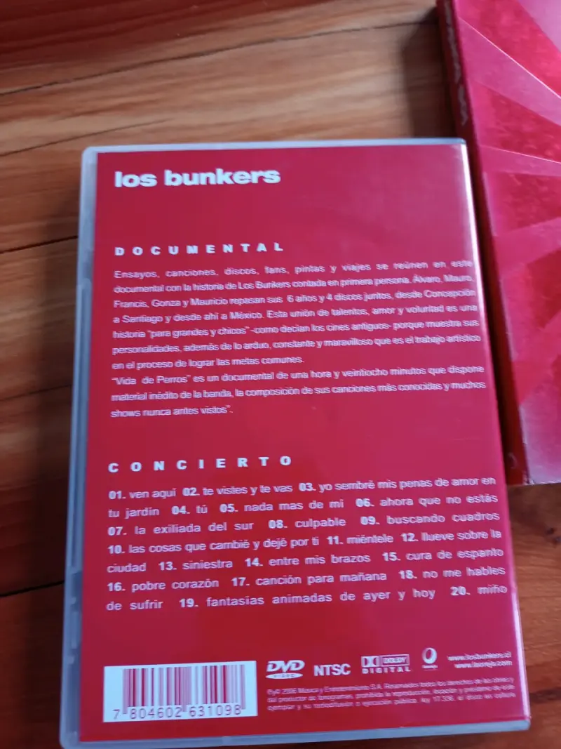 DVD de Los Bunkers en edición especial - 5