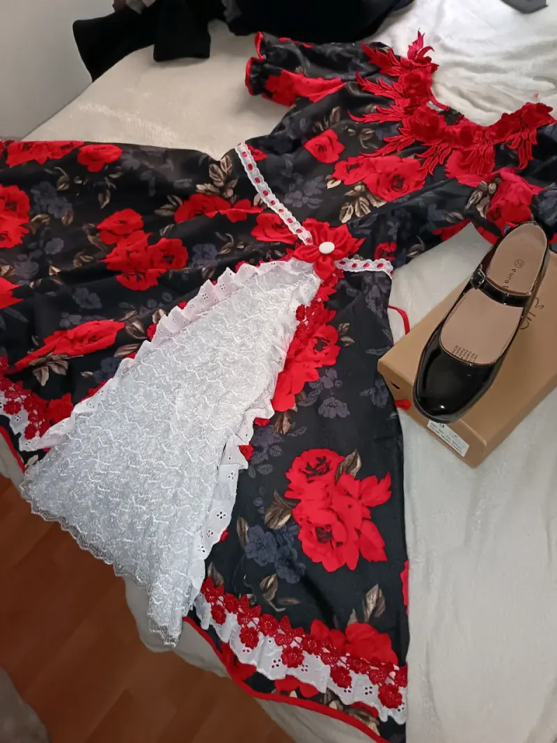 Vestido huasa china XL o L con zapatos 38 - 2