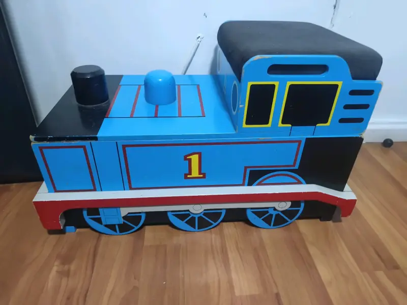 Baúl tren Thomas azul de madera - 1