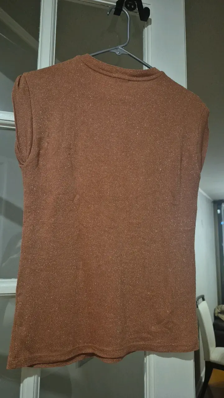 Polera sin mangas color marrón para mujer - 2
