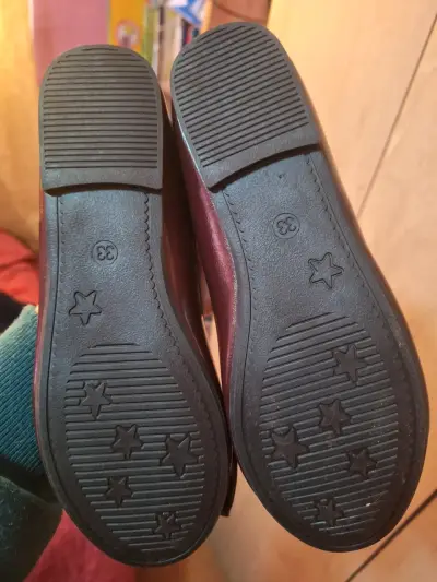 Zapatos de niña con lazo color burdeos talla 33 - miniatura 2