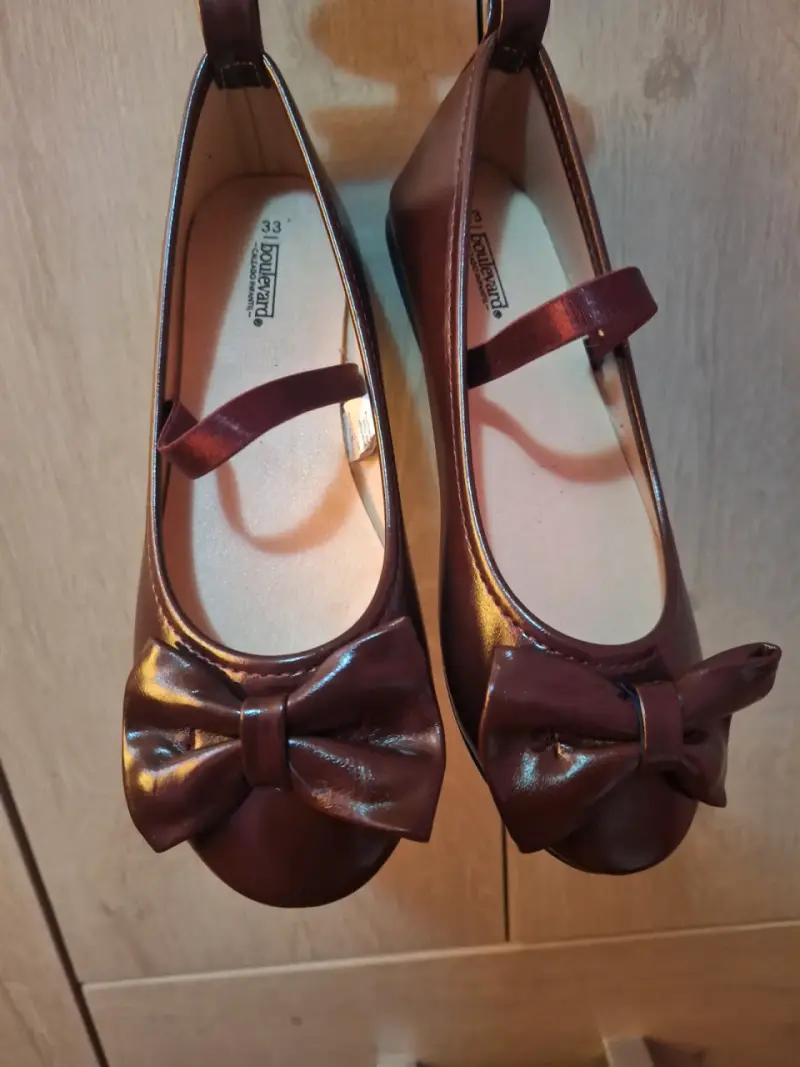 Zapatos de niña con lazo color burdeos talla 33 - 3