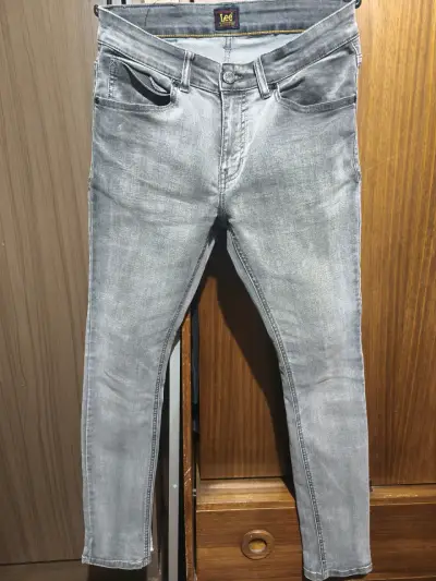 Jeans Lee Hombre Skinny Fit Gris Talla 40 - miniatura 1