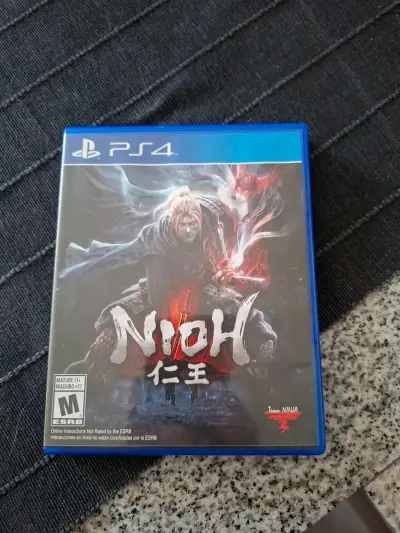 3 Juego PS4  en buen estado - miniatura 1