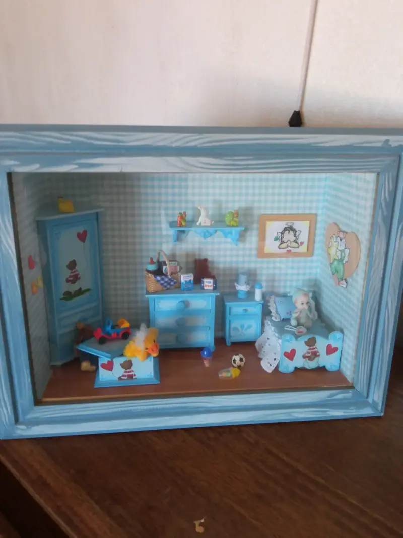 Cuadro decorativo infantil en miniatura azul - 1