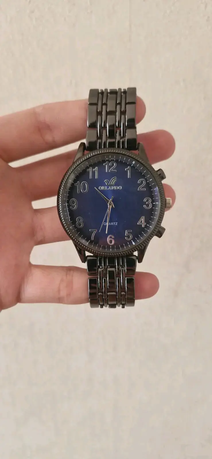 Reloj Orlando negro con correa metálica - 1
