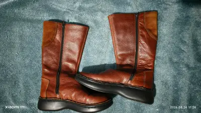 Botas de cuero marrón con suela antideslizante - miniatura 3